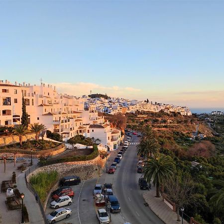 Lovely 2 Bedroom Apartment With Sea View, Frigiliana Esterno foto
