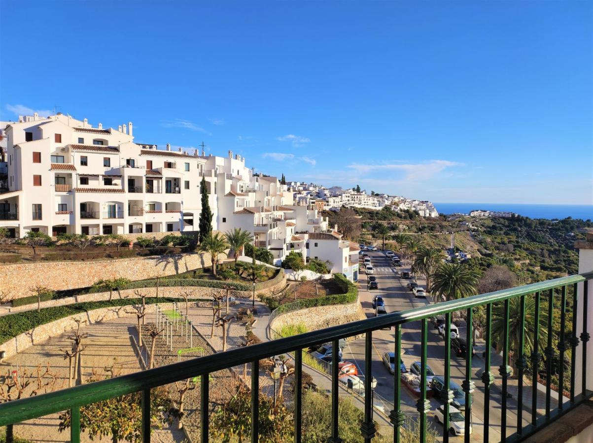 Lovely 2 Bedroom Apartment With Sea View, Frigiliana Esterno foto