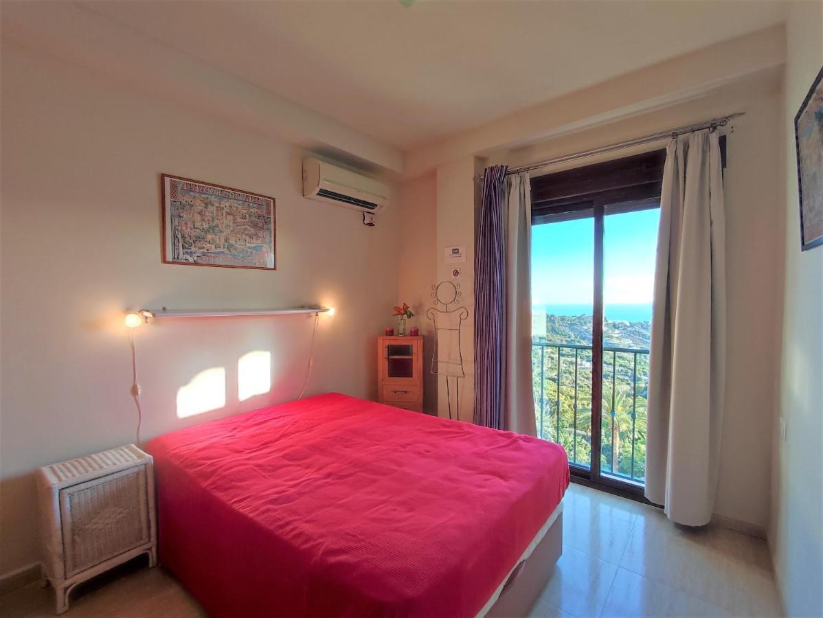 Lovely 2 Bedroom Apartment With Sea View, Frigiliana Esterno foto
